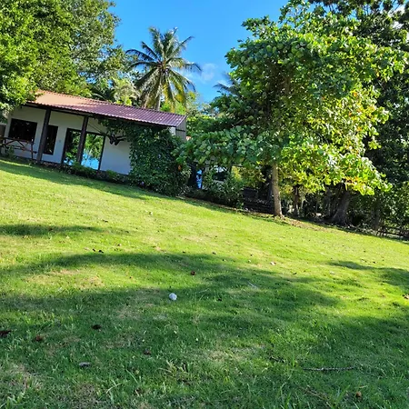 Villa Tayasal Flores Exterior photo